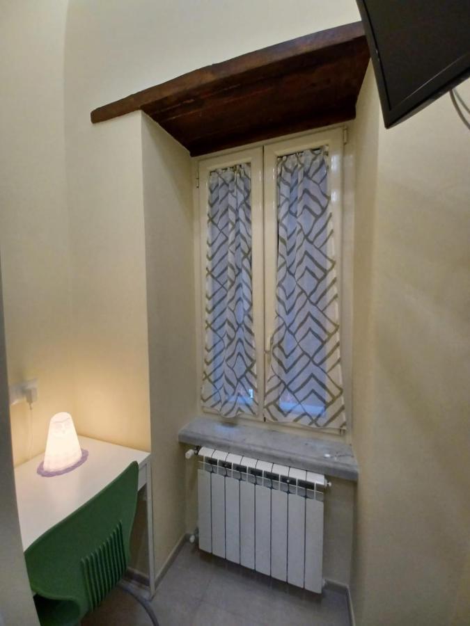 Dimora Lazzarella Apartment Napoli Bagian luar foto